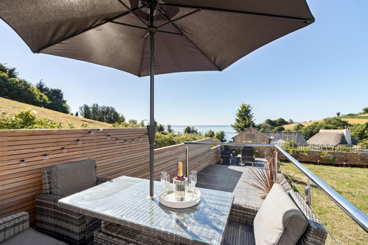 Stunning Coastal Apartment In Maidencombe With Sea Views & Garden Stokeinteignhead Esterno foto